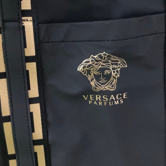 NEW Versace Limited Edition Shoulder Crossbody Bag Tote with dust bag - Picture 6 of 10